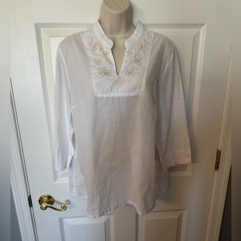 Francisca by Koret White Embroidered Blouse